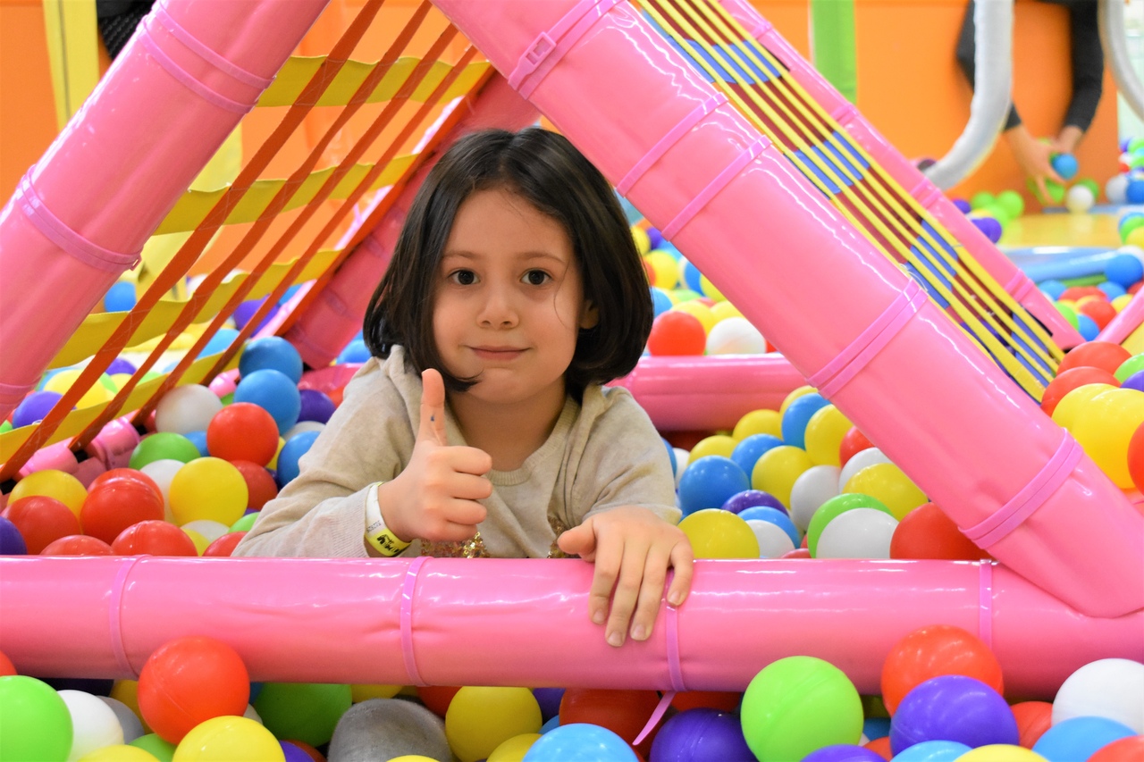 Детская игровая площадка «Лимпопо» в ТРК «Тау Галерея» в Саратове | Las  Vegas: аттракционы для площадок